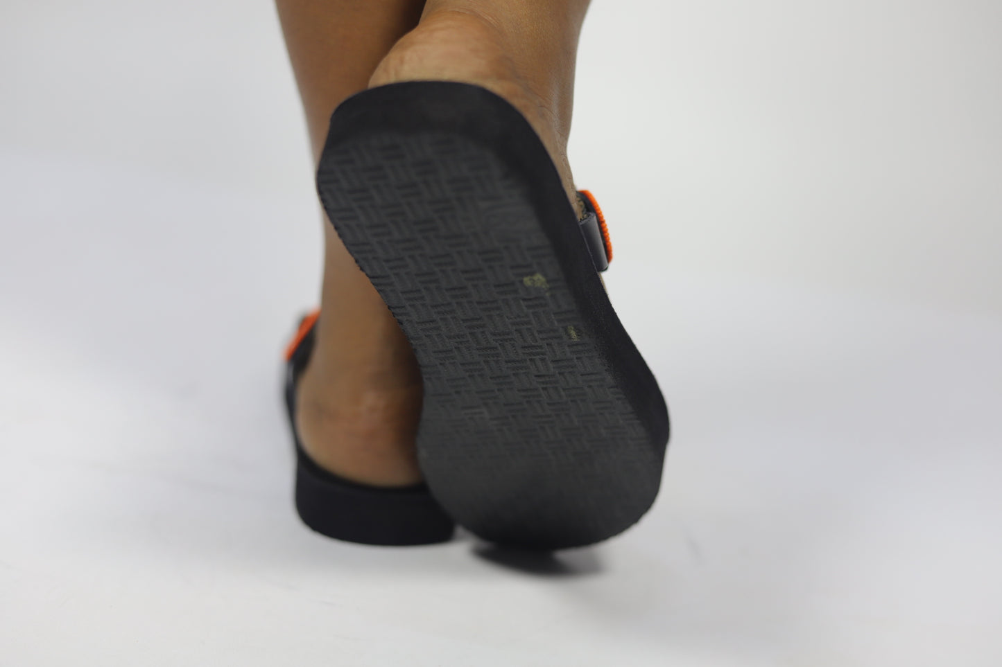 Impano sandals